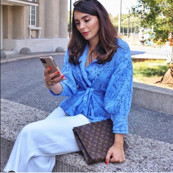 Zara Tops - Zara embroidered eyelet blouse
